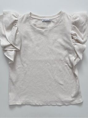 Zara Women’s Cream Ruffle Sleeve Tee size Large L